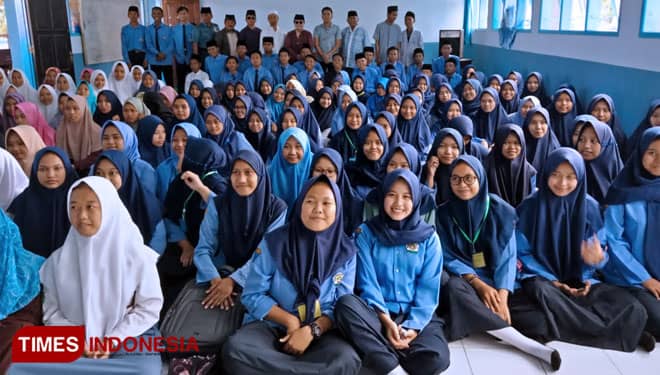 Meski Sederhana, Hiburan Pekan Islami PT ACA di PP Miftahul Huda Terasa Pas