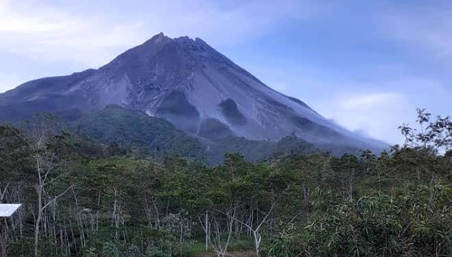 Meski Hanya Legenda, Awal Terbentuknya Gunung Merapi Dipercaya Hingga Kini