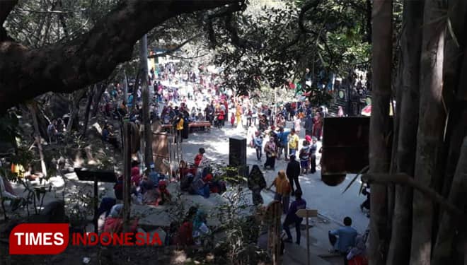 Pasar Jadul di Ngawi Jajakan Kuliner Tradisional dan Permainan Tempo Dulu