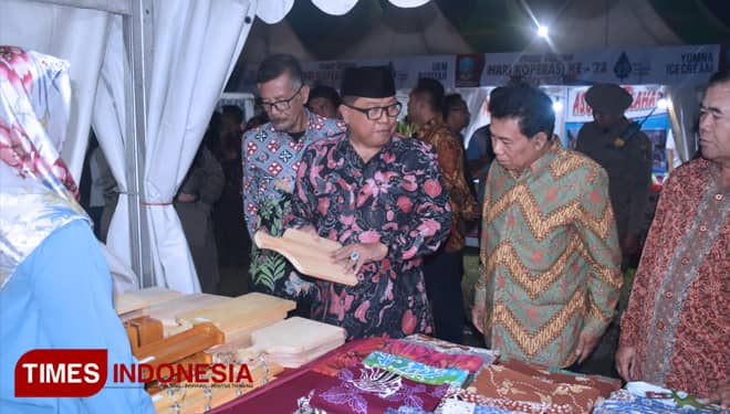 Ratusan Produk UMKM Jawa Timur 'Unjuk Gigi' di Pasar Rakyat Kota Blitar