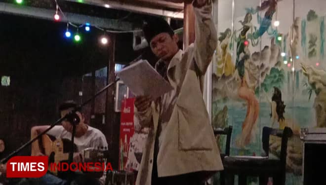 Puluhan Seniman Meriahkan Grand Opening Cafe Jenar di Omah Kampus