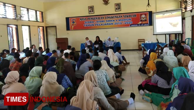 SMKN 4 Kota Madiun Ajak Generasi Milenial Hobi Baca dan Suka Menulis
