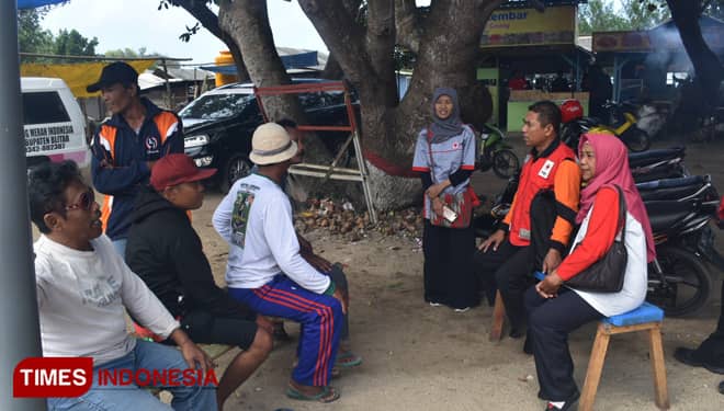 Tim Destana PMI Menggelar Sosialisasi Bencana Gempa ke Warga Tambakrejo Blitar