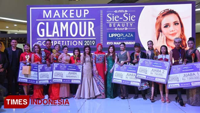 Hadir di Make Up Glamour Competition 2019, Bupati Faida Ingin Punya Sekolah Perempuan