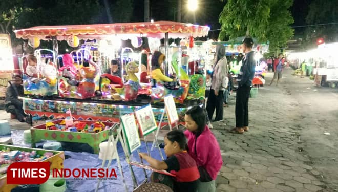 Malam Minggu, Alun-Alun Magetan Ramai Pengunjung