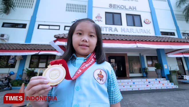 Anak Usia 7 Tahun Asal Madiun Raih Emas Kompetisi Matematika Dunia