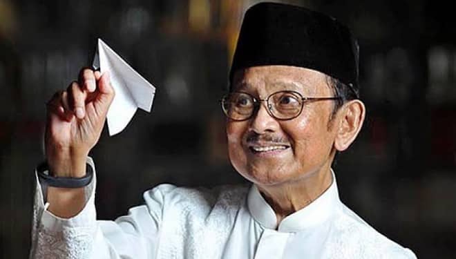 Detik-detik Mau Wafat, BJ Habibie Panggil Semua Keluarganya