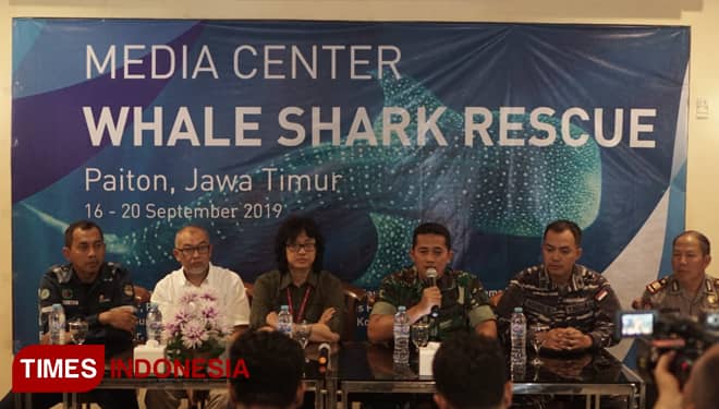 Proses Evakuasi Hiu Tutul di Kanal PLTU Paiton Butuh Waktu Lima Hari