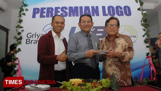 Rektor UB Resmikan Tiga Logo Baru Unit Bisnis Binaan BUNA UB