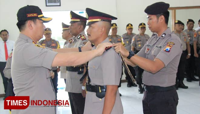 Pimpin Sertijab Tiga Kapolsek, AKBP Febriansyah: Jaga Kode Etik Polri