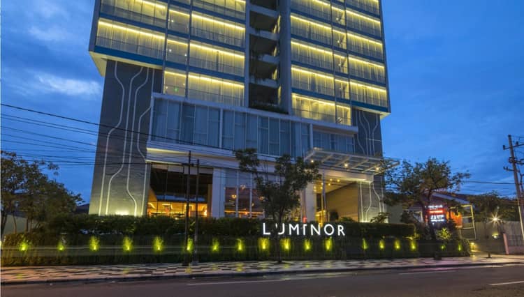 Berbisnis dengan Nyaman? di Luminor Hotel Jemursari Surabaya Aja! 