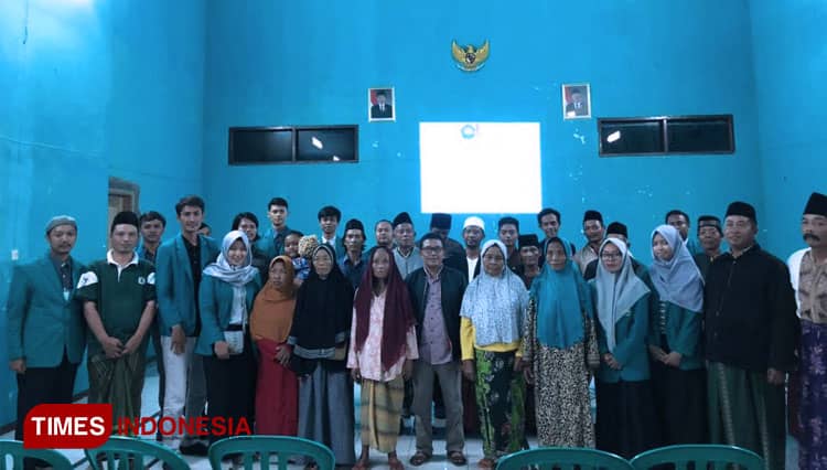  KKN Unisma Malang Kelompok 75 Sukseskan Proker Penyuluhan Keamanan Listrik