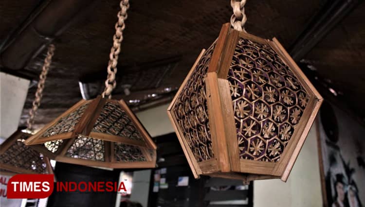 Kerajinan Bambu Indah Trenggalek Merambah Hingga Kancah Internasional