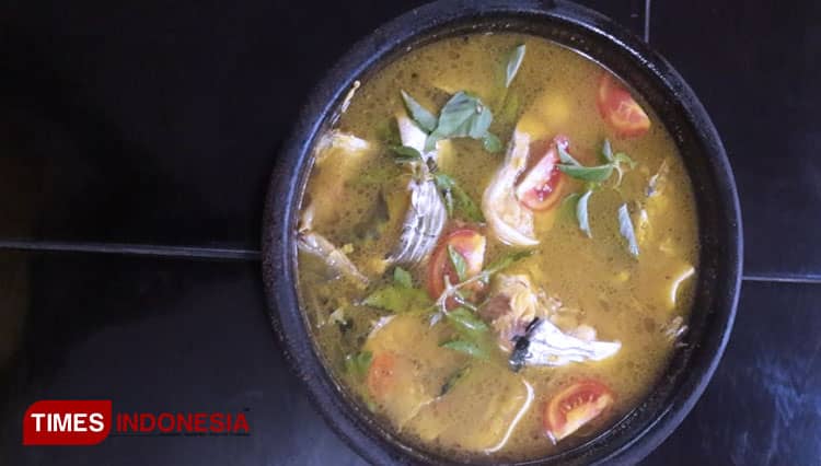 Lezatnya Patin Koyong, Menu Spesial Rumah Makan Pondok Apung Rogojampi