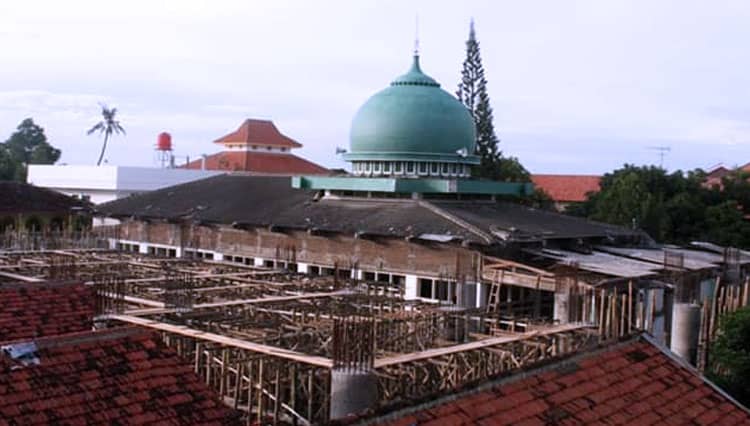 [Hoaks] Panitia Pembangunan Masjid Nurul Jadid Minta Sumbangan Melalui Facebook