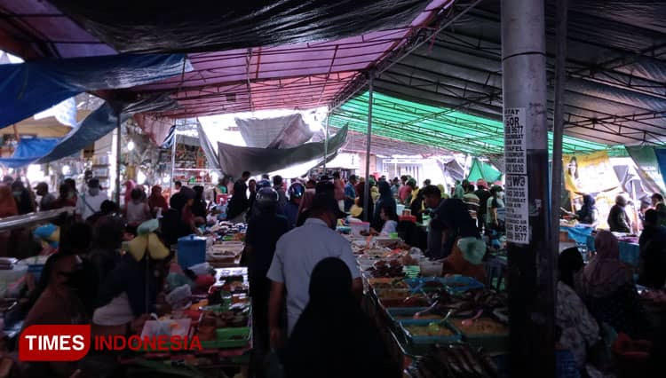 Kepala BI Malut Prihatin Aktivitas Warga Ternate Jelang Buka Puasa