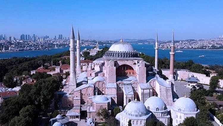 Sejarah Hagia Sophia Turki, Pesona Simbol Dua Agama