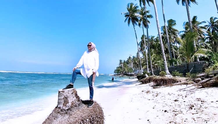 Kabupaten Kaur, Surga Pantai di Pesisir Barat Sumatera Bagian Selatan