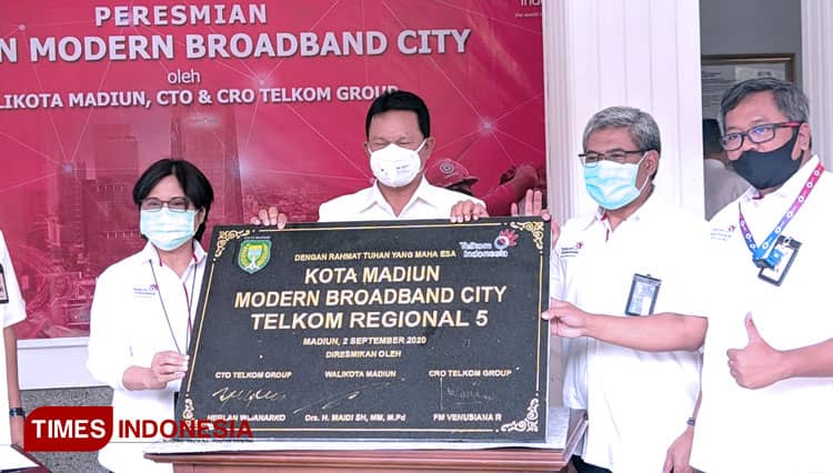 Dukung Belajar Daring di Kota Madiun, PT Telkom Sumbang 10 Ribu Voucher Internet Gratis