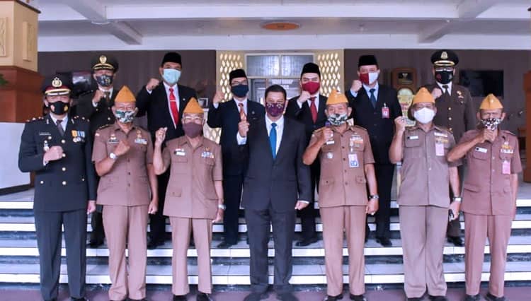 Pimpin Upacara Hari Pahlawan, Ini Pesan Wali Kota Kediri untuk Pemuda