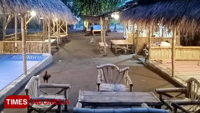 Wakobar, Warung dengan Konsep Barongan yang Digandrungi Anak Muda Mojokerto