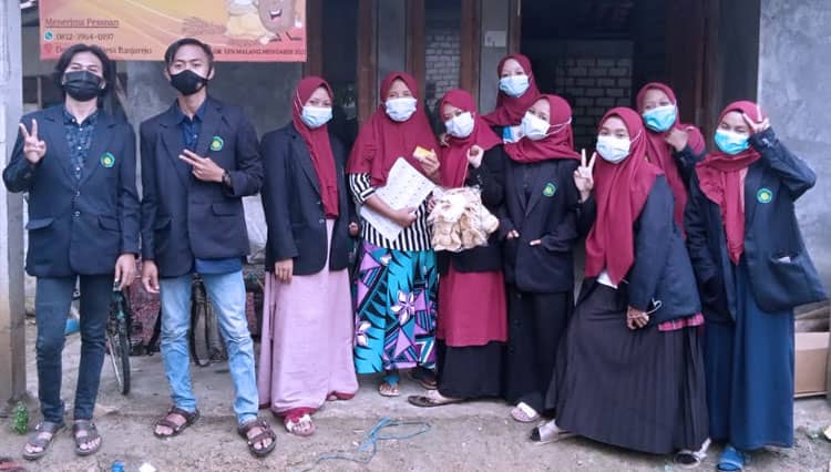 Ini Cara KKM-DR UIN Maliki Malang Bantu UMKM Kerupuk di Lamongan