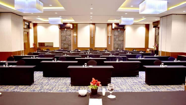 Noormans Hotel Semarang, Hotel Bisnis dengan Fasilitas Memadai