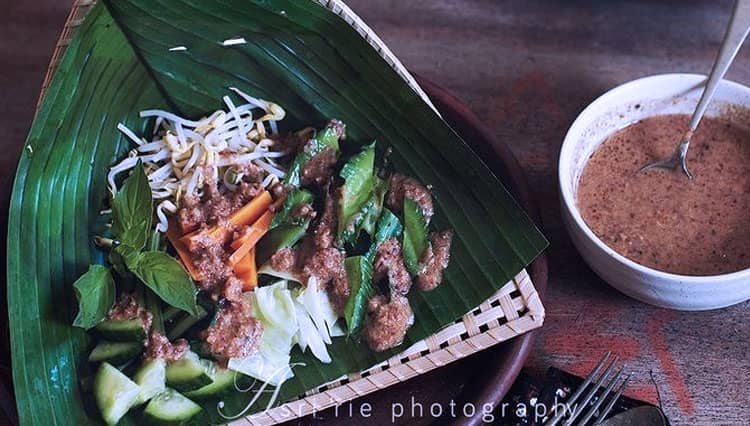 Praktis, Resep Asli Sambel Pecel Khas Blitar Anti Kolesterol