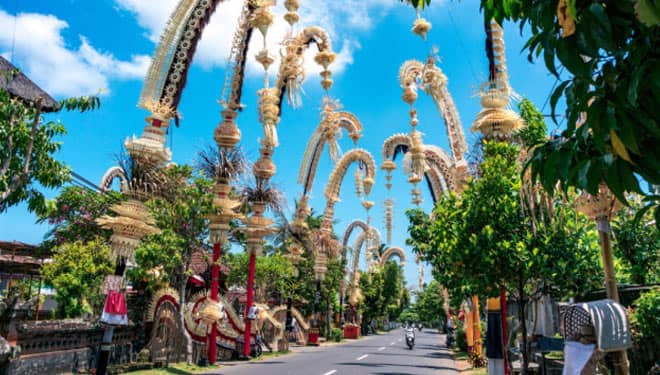 Ucapan dan Makna Hari Raya Galungan dan Kuningan 2021