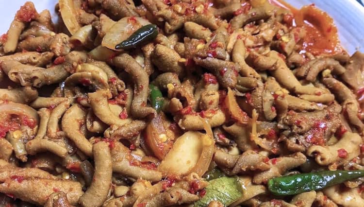 Resep Usus Pedas Kuah Kuning, Cocok untuk Hidangan Buka Puasa