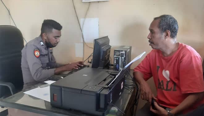 Seorang Wartawan di Papua Menerima Teror, Mobil Dirusak
