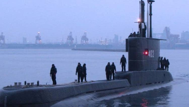KRI Nanggala 402 Tenggelam, Kepingan Kapal Ditemukan