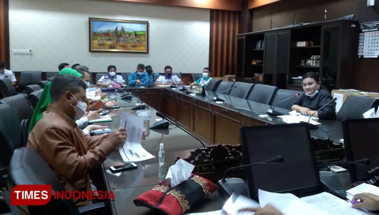 Perwakilan Buruh Kembali Datangi DPRD Jatim Tagih Hal ini