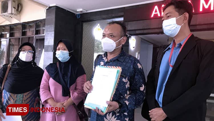 Ke Polresta Malang Kota, Guru TK Adukan 84 Nomor Telepon Debt Collector Pinjol