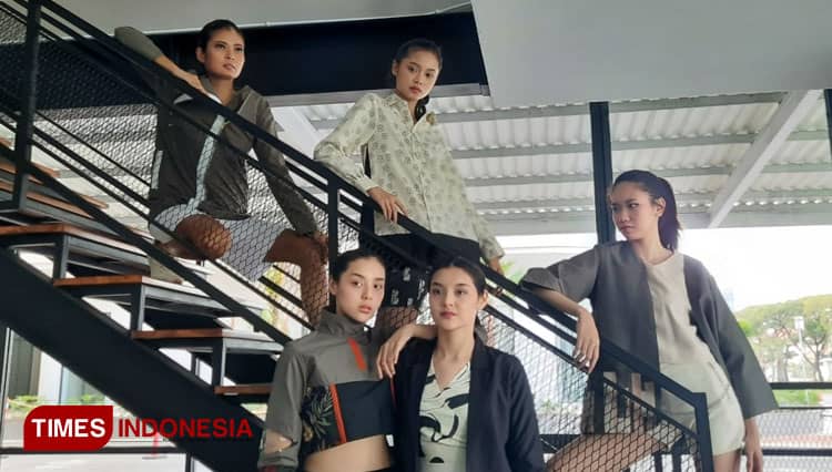 Mahasiswa Universitas Ciputra Ciptakan Busana New Normal Anti Mikroba