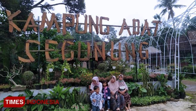 Kampung Adat Segunung, Desa Wisata Alam dengan Kekuatan Budaya Lokal