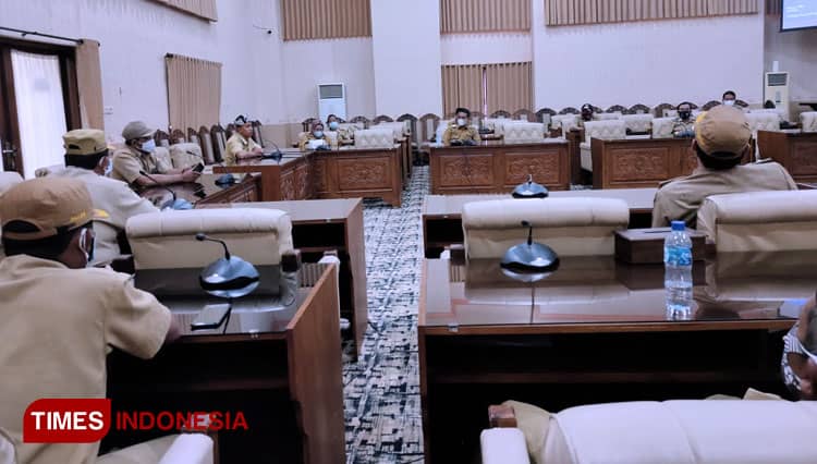 Apa Gak Ketar Ketir, Pemkab Banyuwangi Ditagih Janji Para Kades Berikan Motor N-Max