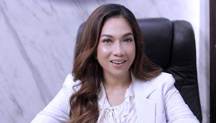Upaya Dokter Lala Kelola Sosmed Jadi Media Edukasi hingga Raih Rekor MURI