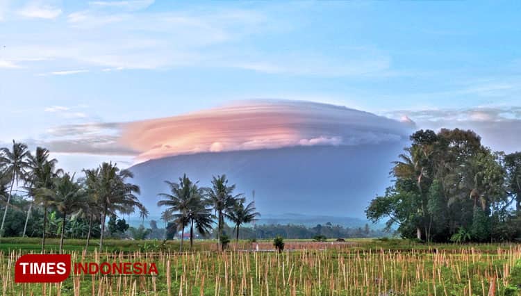 Hore, Setelah 7 Bulan Erupsi Pendakian Gunung Raung Akhirnya Diperbolehkan Kembali