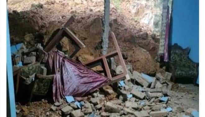 Rumah Warga Desa Gedangan Ponorogo Rusak Parah Diiterjang Tanah Longsor