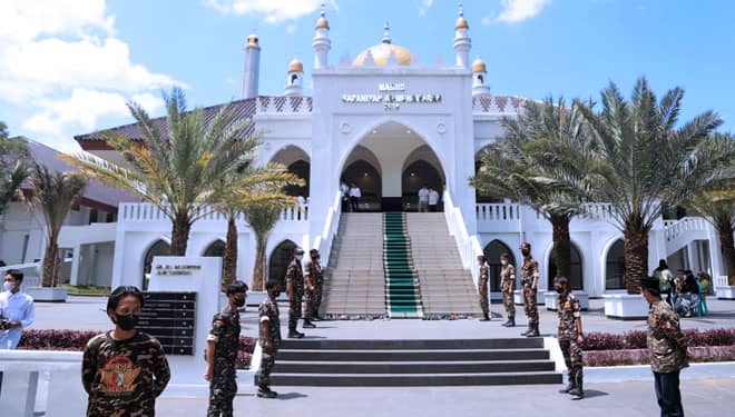 Menag RI: Bukan Hanya Tempat Shalat, Masjid Juga Sebagai Pusat Ekonomi dan Budaya