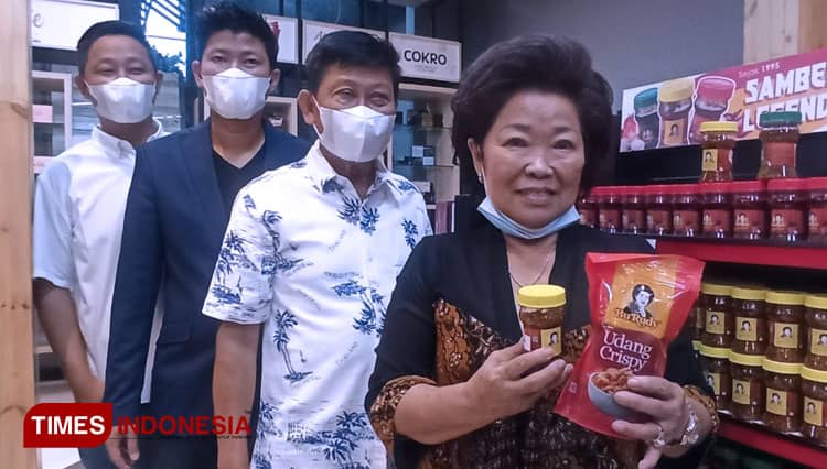 Sukses 26 Tahun Bangun Bisnis Kuliner, Bu Rudy Buka Pusat Oleh-oleh Produk UMKM 