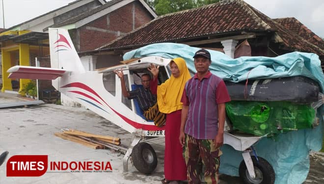Pesawat Terbang Buatan Warga Lamongan Dibawa Pulang ke Kampung Halamannya di Modo