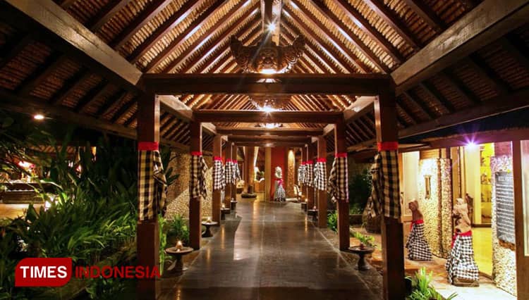 Bali Poleng, Doa Bersama untuk Membawa Keseimbangan Spiritual di Hotel Tugu Bali