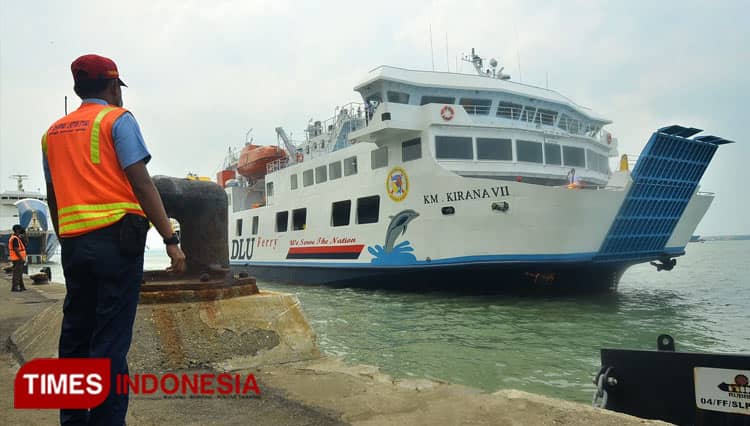KM Kirana VII Bentangkan Layar, Tawarkan Pesona Wisata Pesisir Pulau Jawa