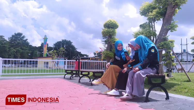 Makin Cantik, Begini Wajah Baru Alun-alun Jombang Sekarang