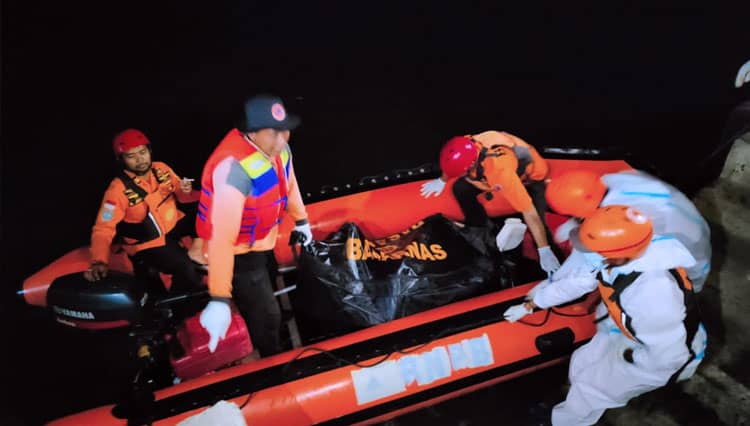 Warga Hilang di Sungai Sampean Baru Bondowoso Ditemukan Meninggal di Laut Situbondo