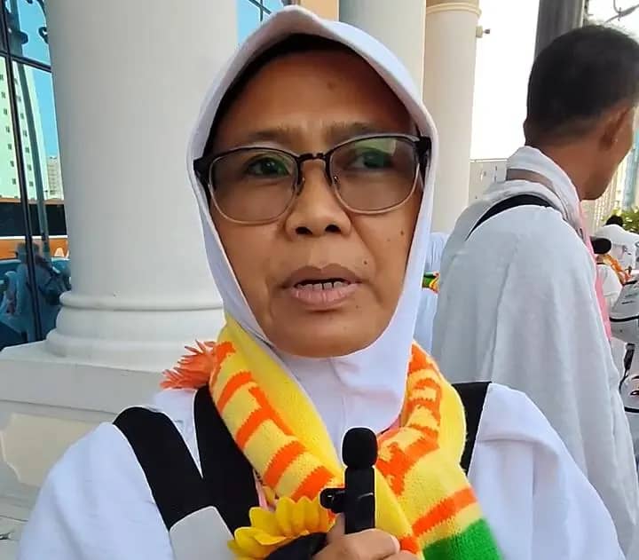 Siapkan Barang Bawaan dan Doa-Doa, Siti Muarifah Senang Bisa Berangkat ke Arafah