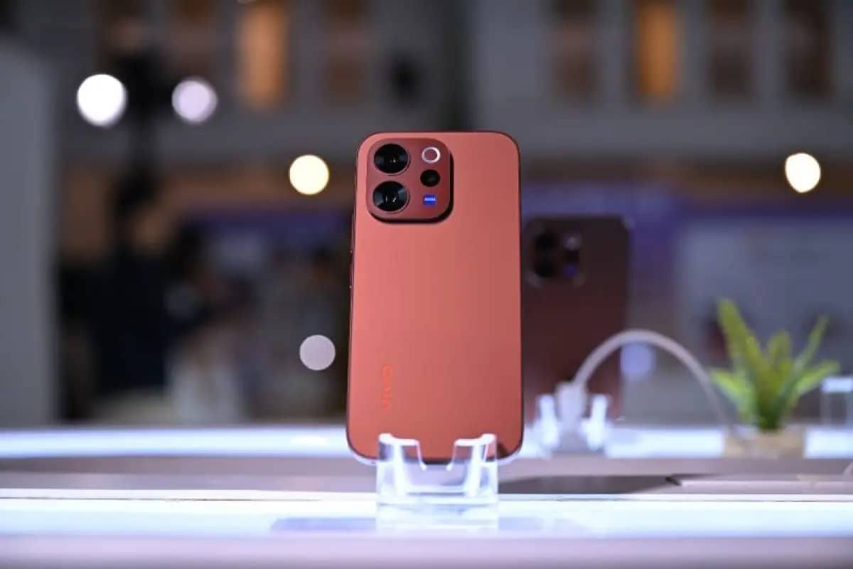 Vivo V70 12GB/512GB Resmi Rilis di Indonesia, Andalkan Kamera ZEISS dan Baterai Jumbo