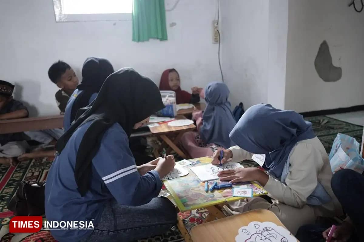 Madrasah Ahad KSM-T 61 UNISMA: Membangun Generasi Kreatif Berbasis Nilai Keislaman